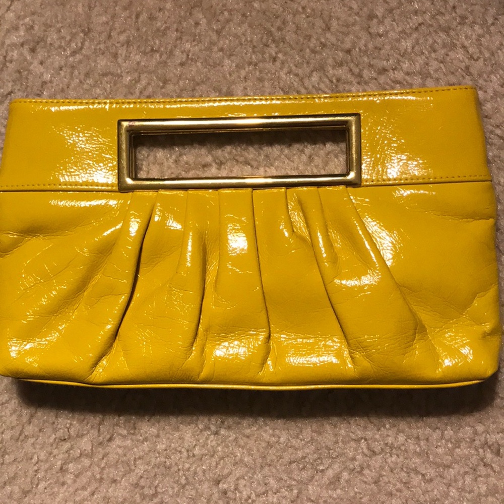 Mustard yellow clutch bag w/ brass handle